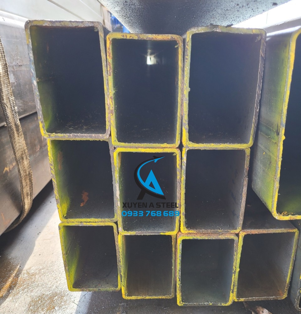 THÉP HỘP 200X300X10MM/LY/LI MÁC SS400/Q235B